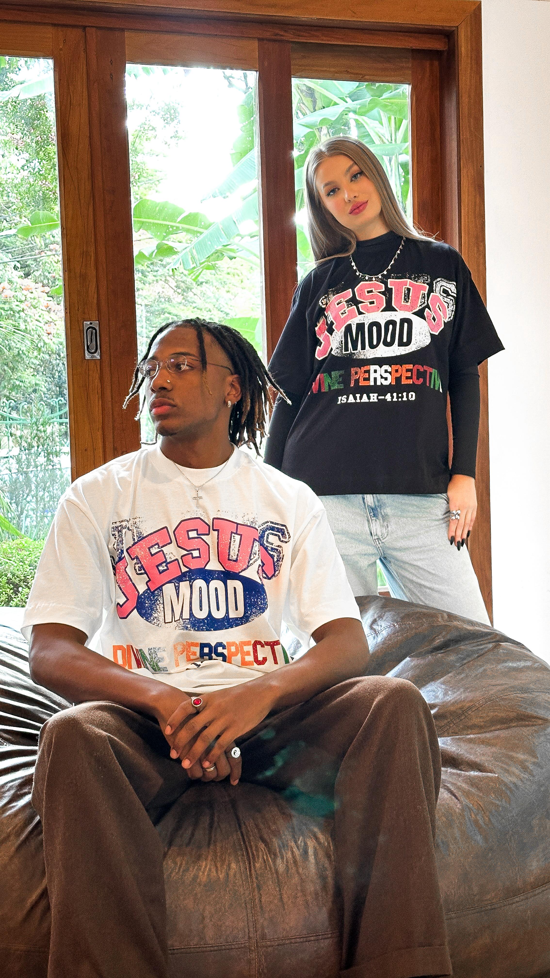 Camiseta "College" Preta