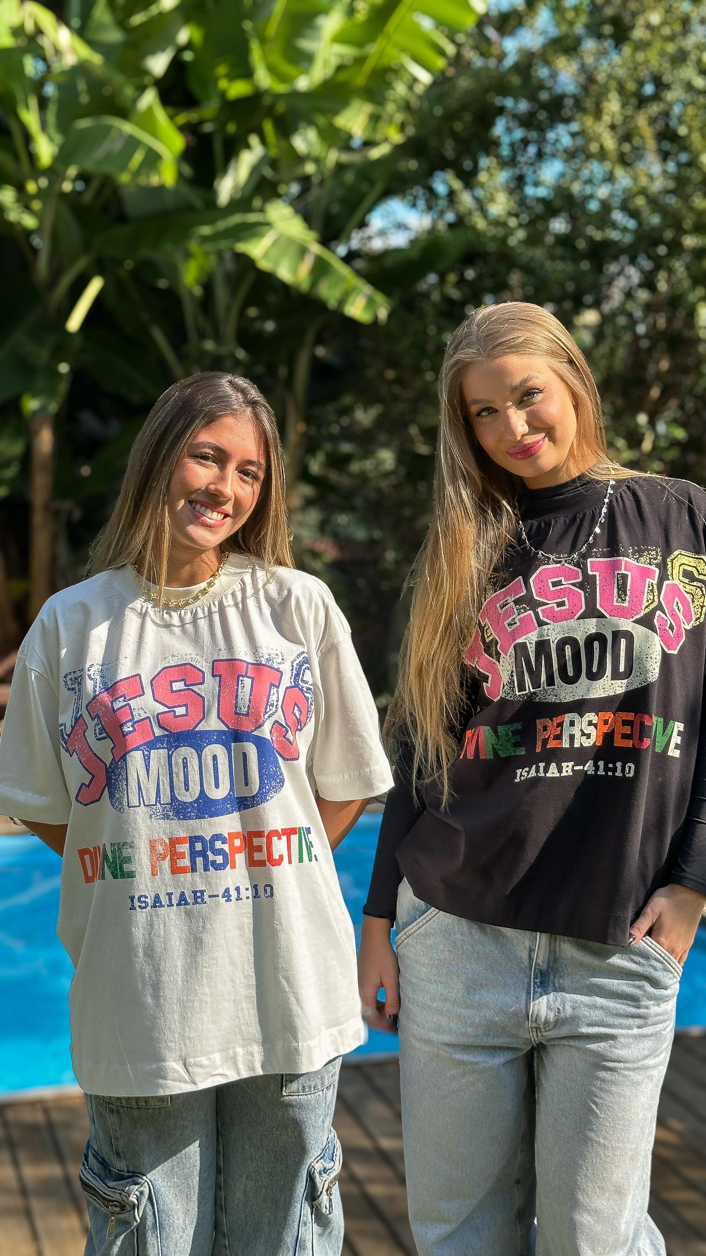 Camiseta "College" Preta