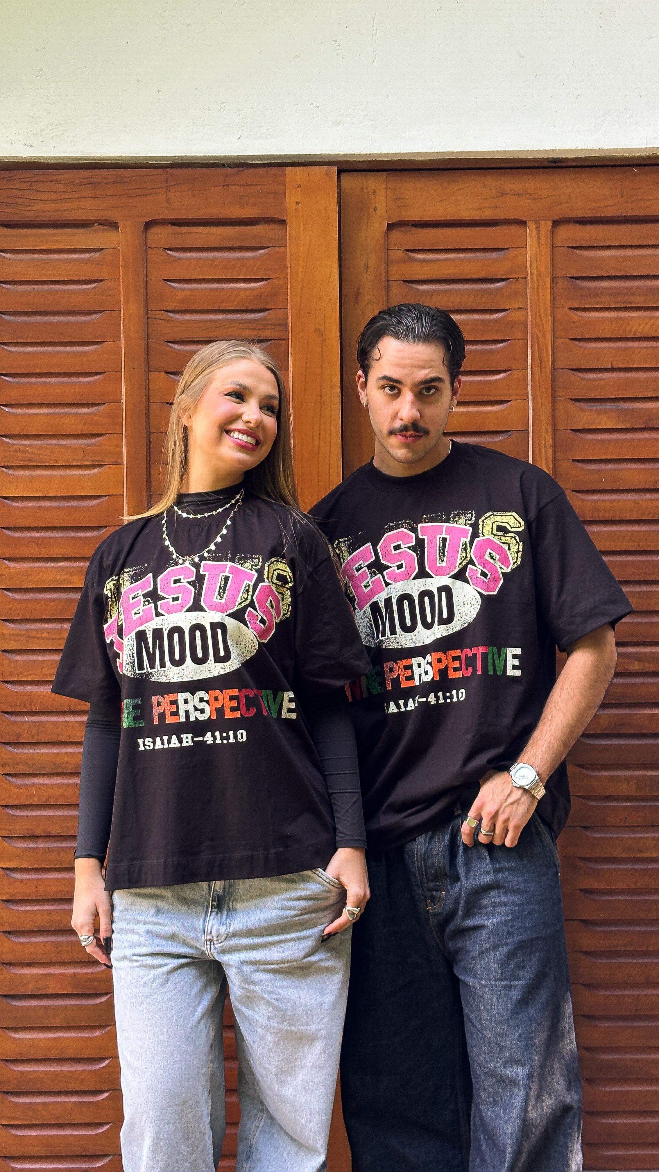 Camiseta "College" Preta